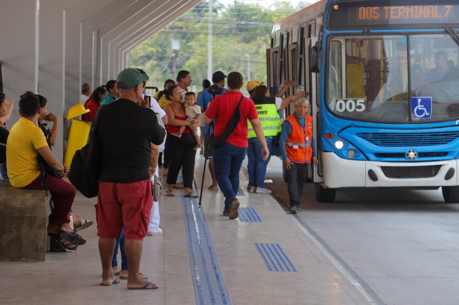 Prefeitura impulsiona crescimento do transporte coletivo com medidas que beneficiam usuários e atingem a média diária de 512 mil passagens em Manaus