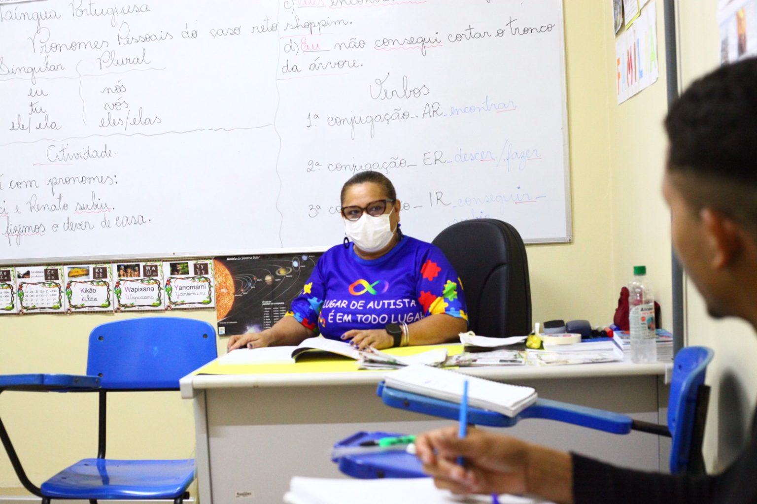Prefeitura de Manaus fortalece inclusão social com aulas da EJA no complexo POP