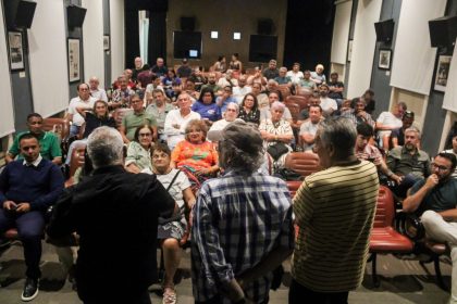 Memória do futebol amazonense ganha destaque com exibição de documentário sobre os irmãos Piola no Cineteatro Guarany