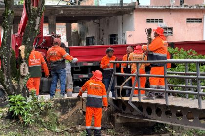 Prefeitura de Manaus recupera ponte metálica