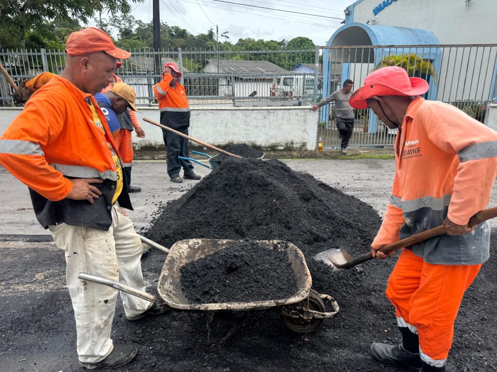 Prefeitura intensifica manutenção asfáltica no conjunto Castanheira Prefeitura intensifica manutenção asfáltica no conjunto Castanheira