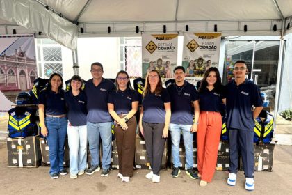 Detran Amazonas contempla mototaxistas do município de Humaitá com 230 kits de segurança