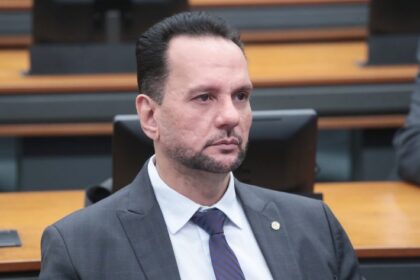 Comissão da Câmara aprova dispositivo que garante comunicações digitais ao cidadão em todas as esferas