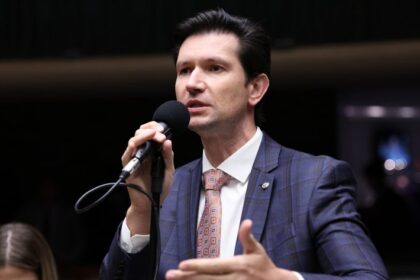 Câmara aprova regra que proíbe cobrança de taxas em parques públicos concedidos à iniciativa privada