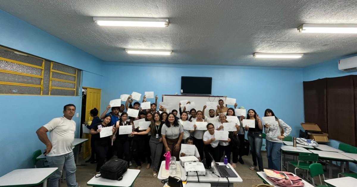 Treinamento no Centro de Manaus aborda liderança e gestão de equipes para empreendedores